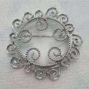 Vintage Sarah Coventry Silver-Tone Swirled Filigree Round Brooch Pin